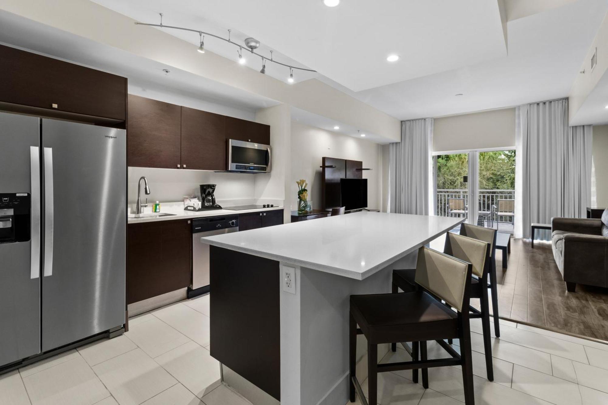 Готель Provident Doral At The Blue Екстер'єр фото