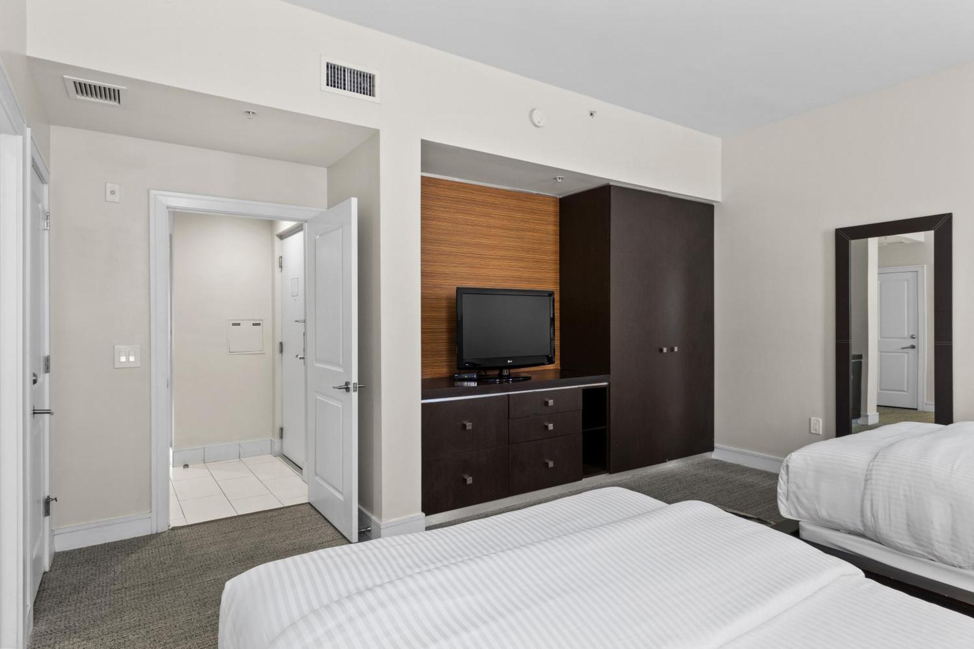 Готель Provident Doral At The Blue Екстер'єр фото