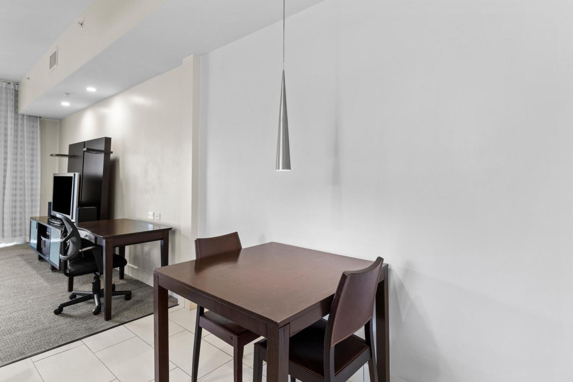 Готель Provident Doral At The Blue Екстер'єр фото