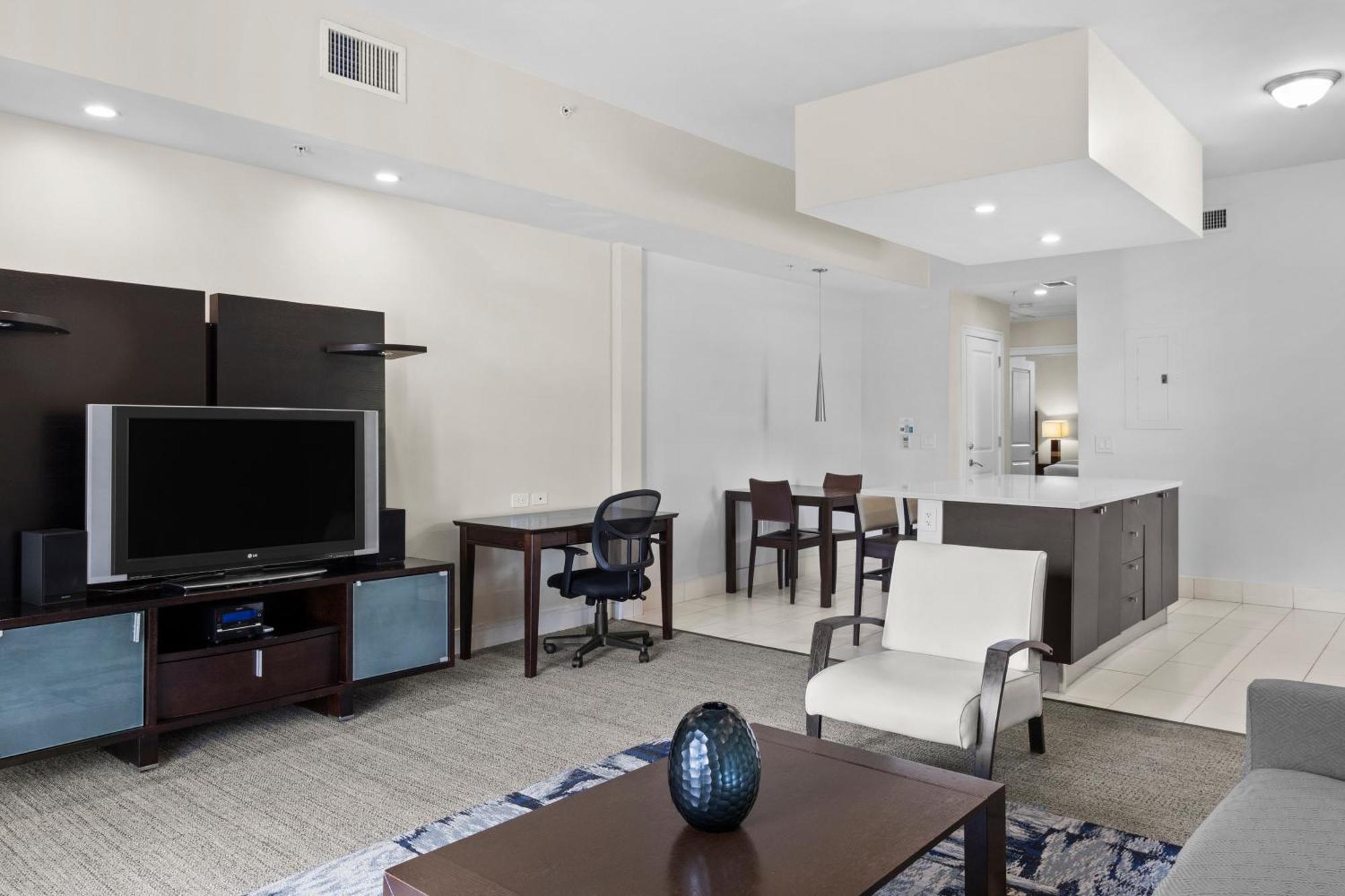 Готель Provident Doral At The Blue Екстер'єр фото
