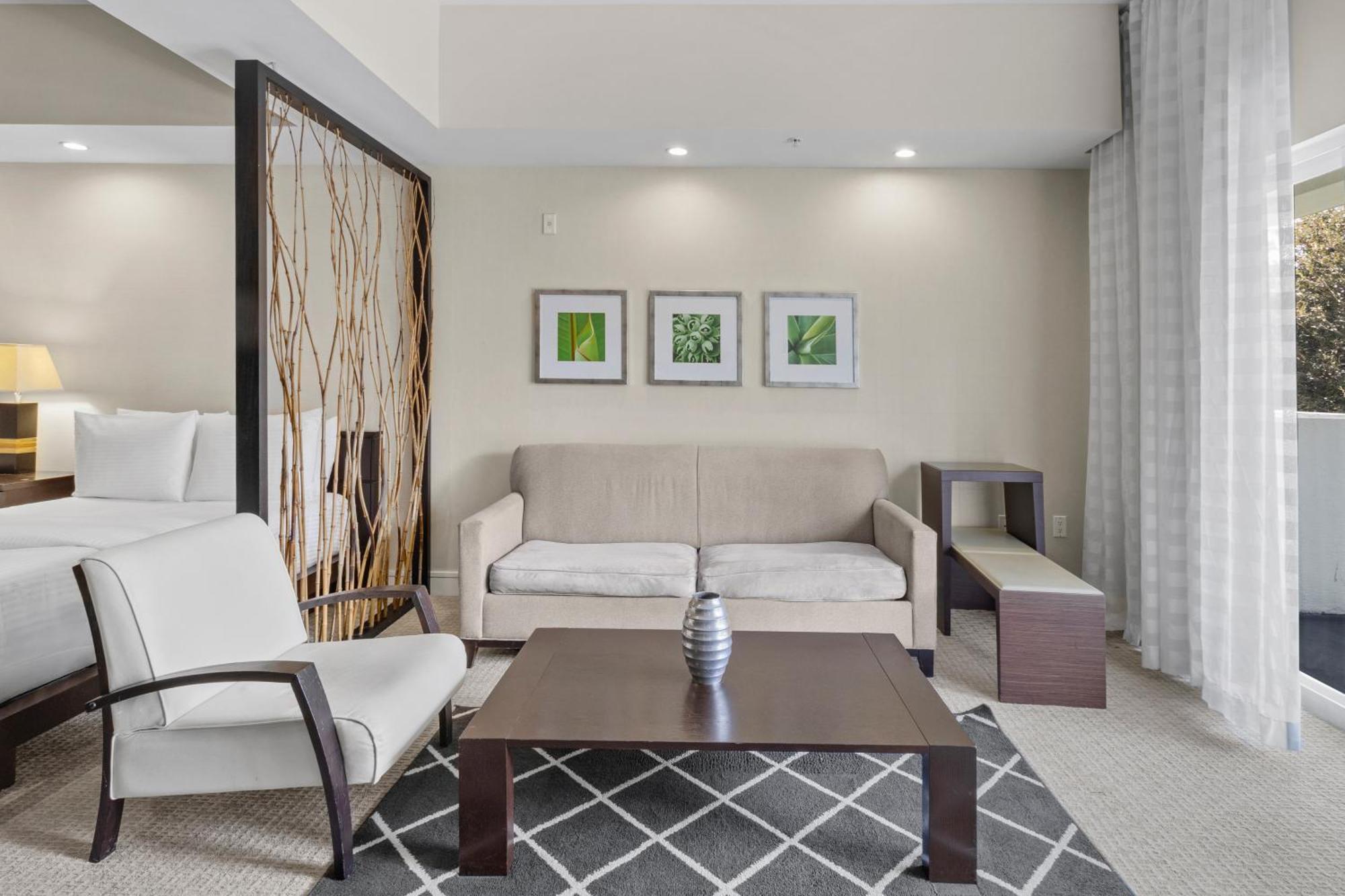 Готель Provident Doral At The Blue Екстер'єр фото