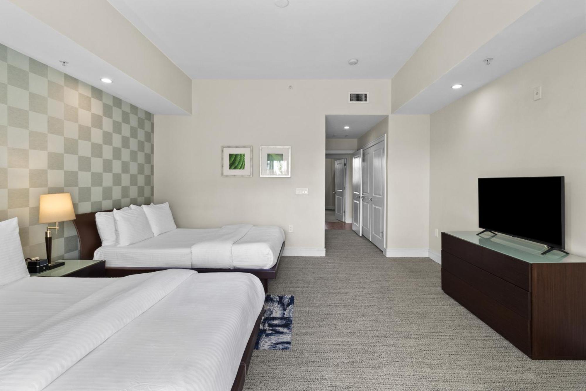 Готель Provident Doral At The Blue Екстер'єр фото