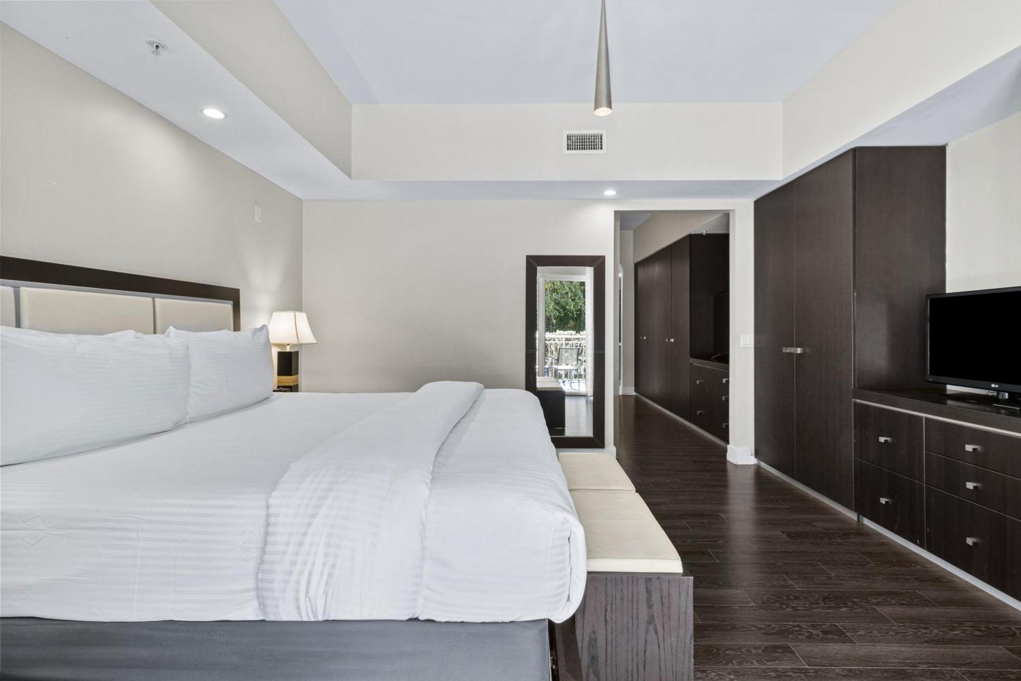 Готель Provident Doral At The Blue Екстер'єр фото