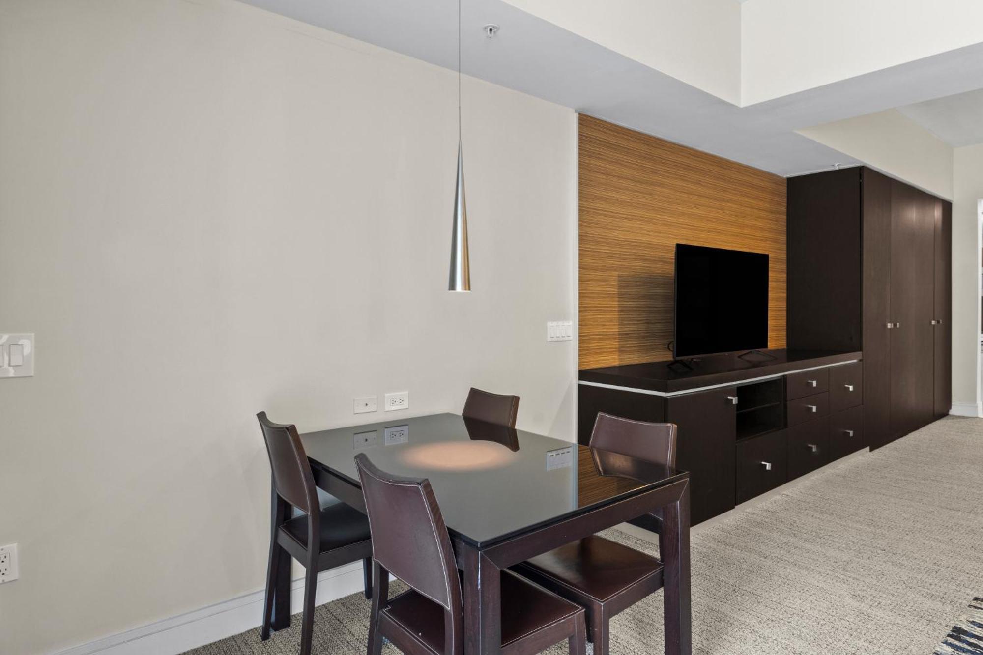 Готель Provident Doral At The Blue Екстер'єр фото