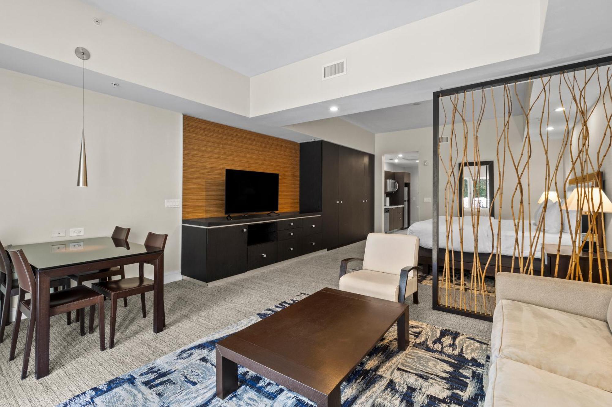 Готель Provident Doral At The Blue Екстер'єр фото
