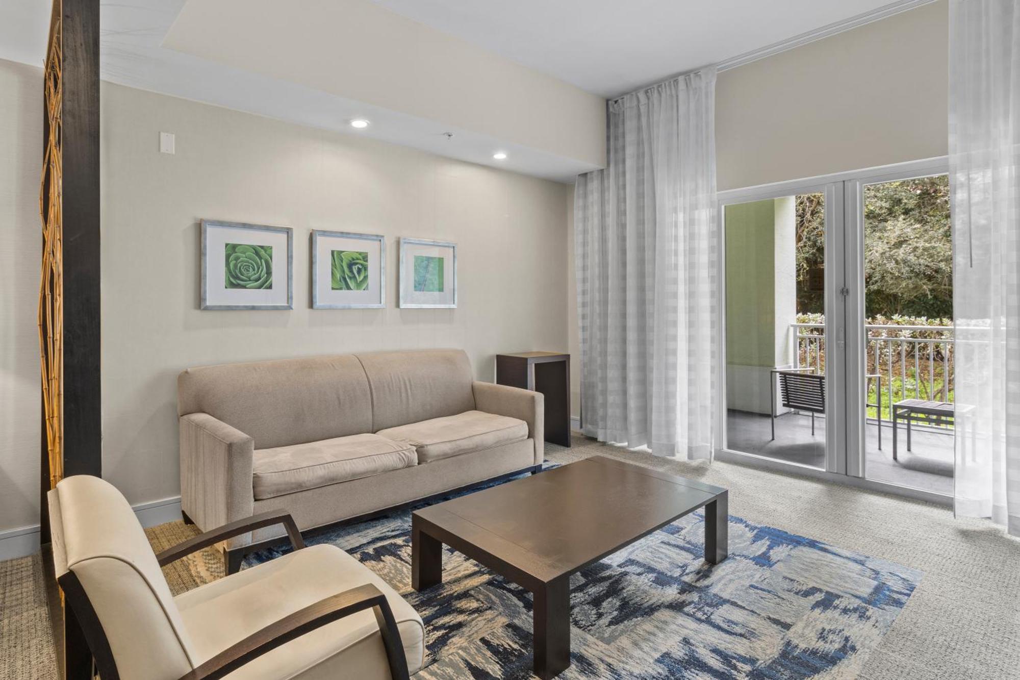 Готель Provident Doral At The Blue Екстер'єр фото