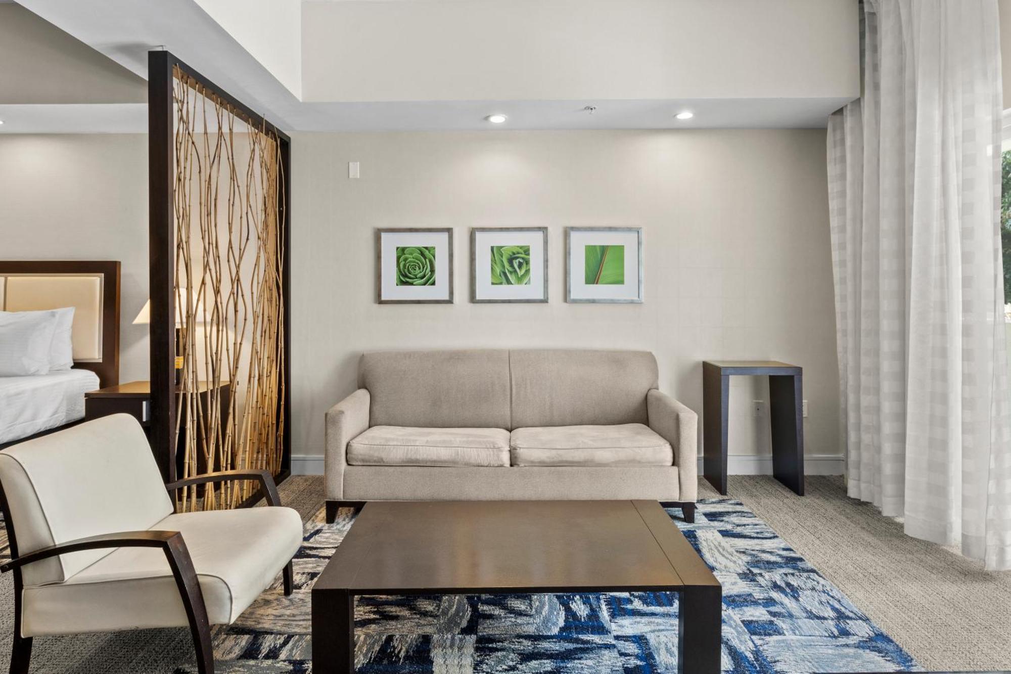 Готель Provident Doral At The Blue Екстер'єр фото