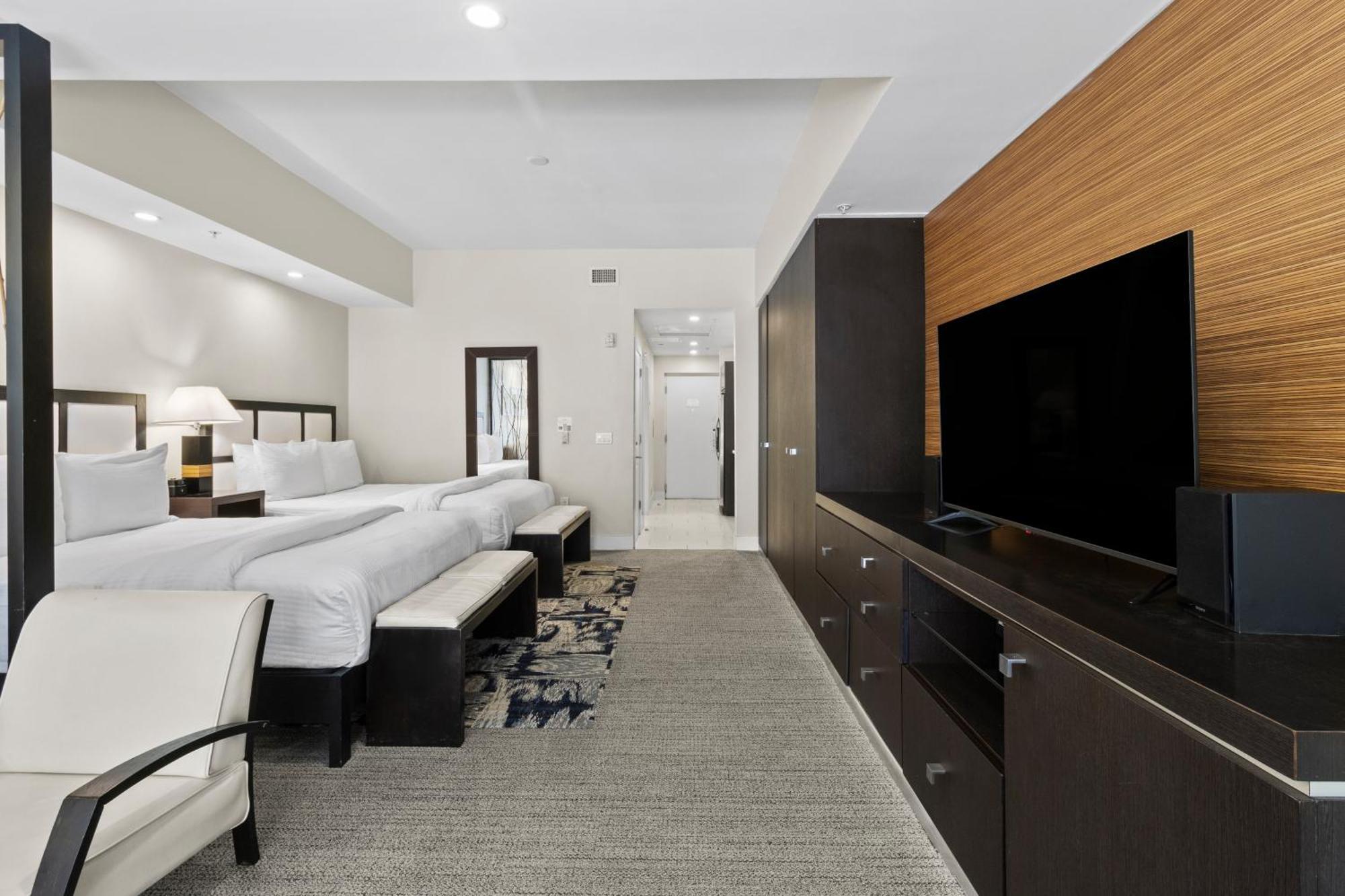 Готель Provident Doral At The Blue Екстер'єр фото